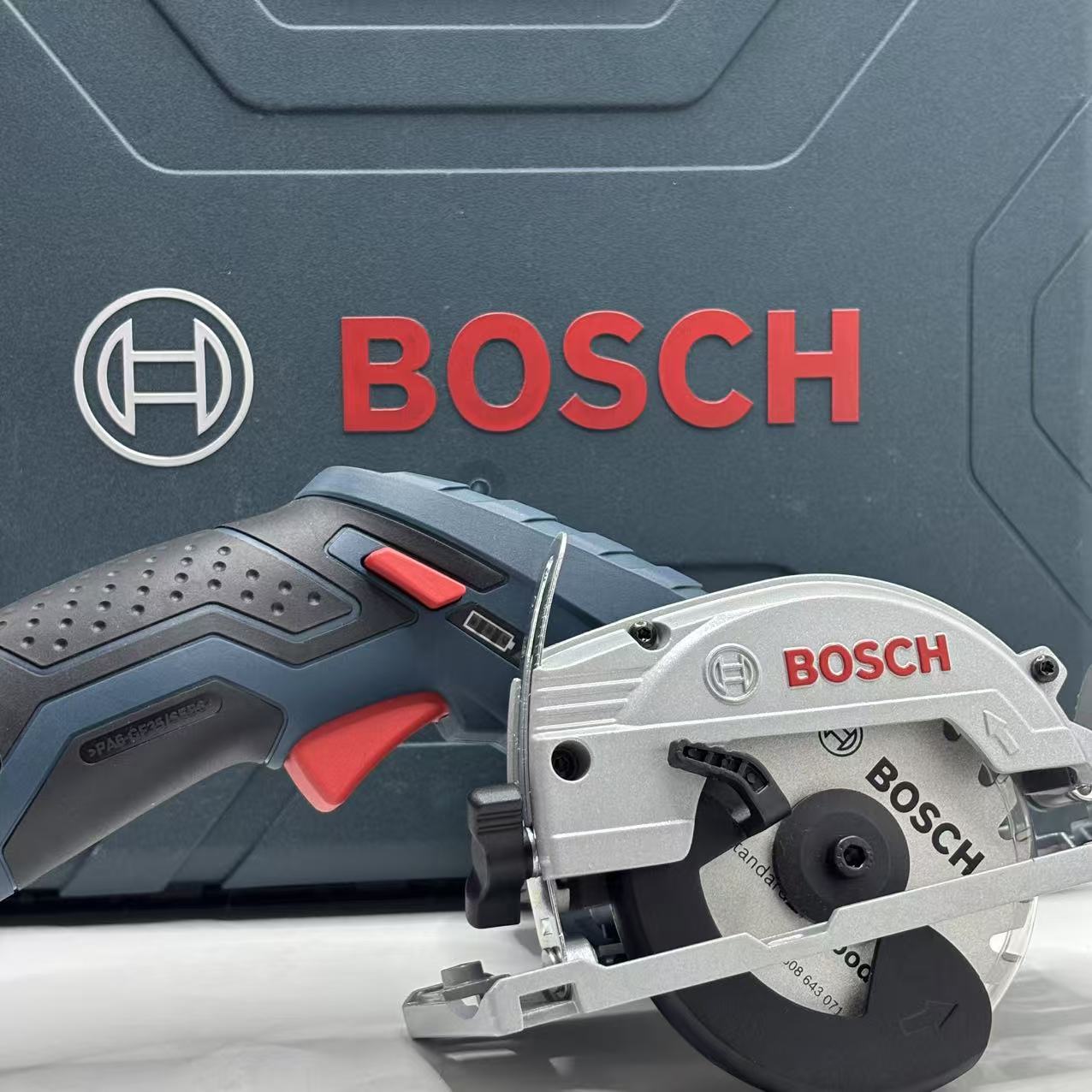 BOSCH GKS 12V-LI Draadloze Ele - Circular Saw Cordless recensie en prijs
