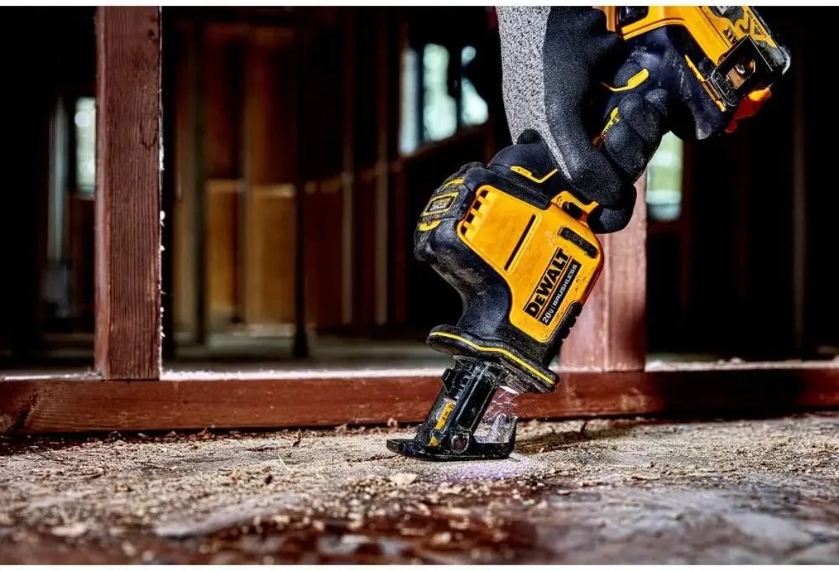DEWALT DCS369 20V MAX* recipro - Reciprocating Saw Cordless recensie en prijs